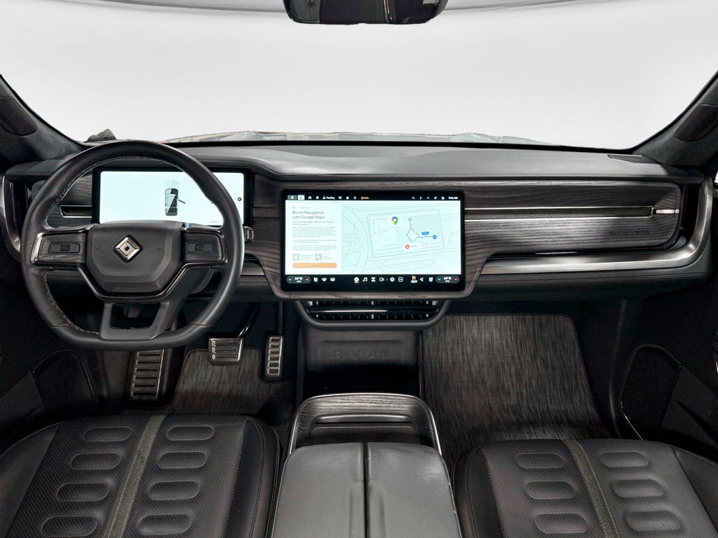 Used 2024 Rivian R1S Adventure AWD/4WD image 17