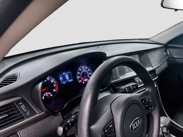 Used 2018 Kia Optima LX FWD image 9