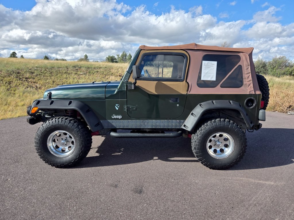 Used 1997 Jeep Wrangler SE AWD/4WD image 8