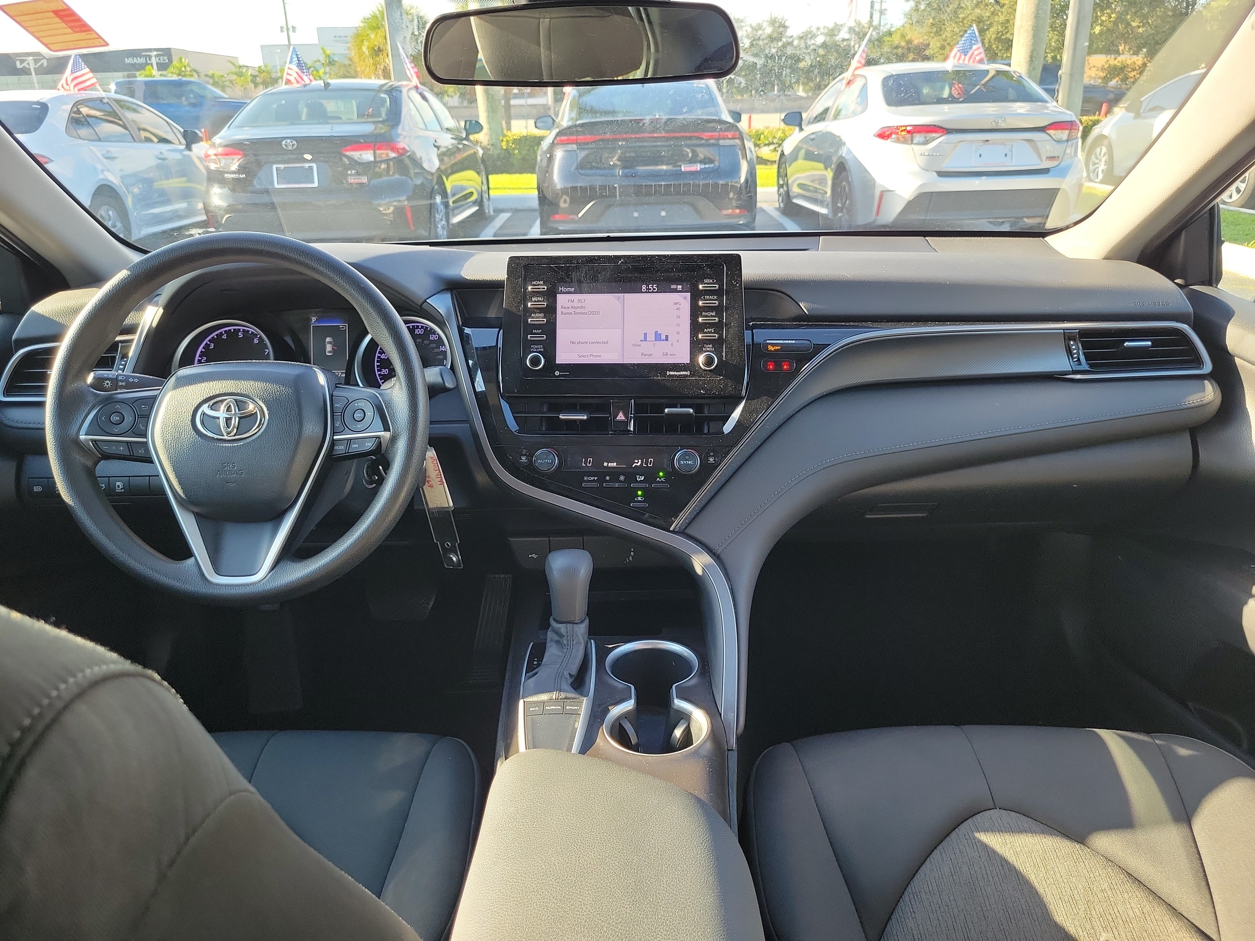 Used 2022 Toyota Camry LE FWD image 16