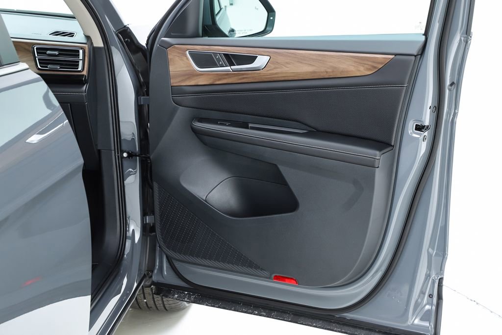 New 2026 Volkswagen Atlas SE image 72