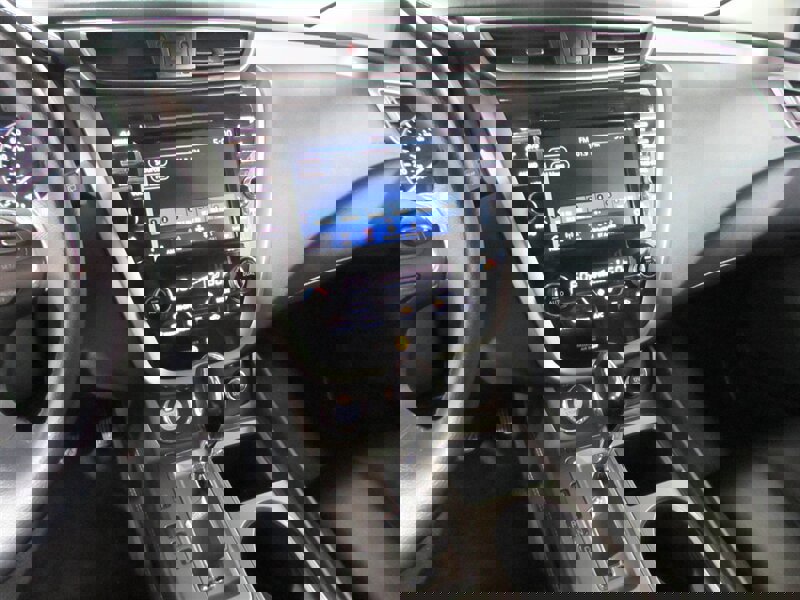 Used 2023 Nissan Murano SV image 31