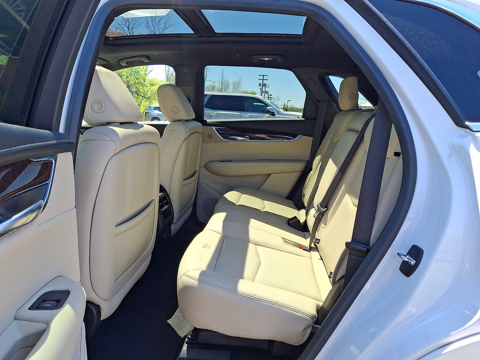 Used 2019 Cadillac XT5 Luxury AWD/4WD image 10