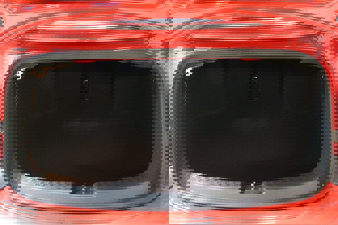 Used 2013 Volkswagen Beetle 2.5 image 14