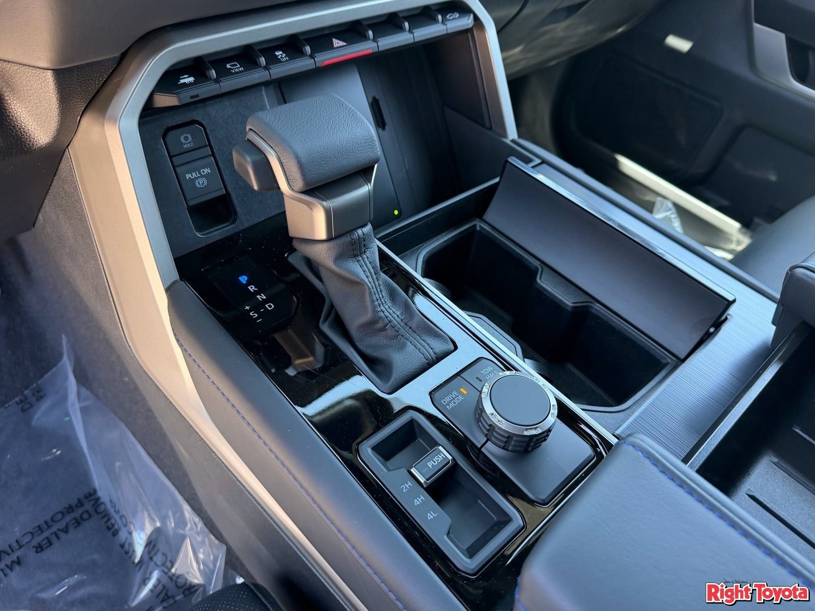 New 2026 Toyota Tundra Platinum AWD/4WD image 24
