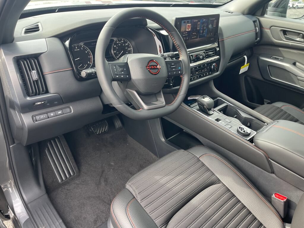 New 2026 Nissan Pathfinder Rock Creek AWD/4WD image 6