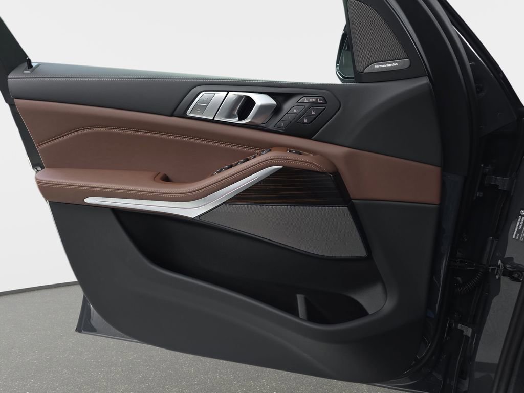 New 2026 BMW X7 xDrive40i w/ Executive Package AWD/4WD image 27