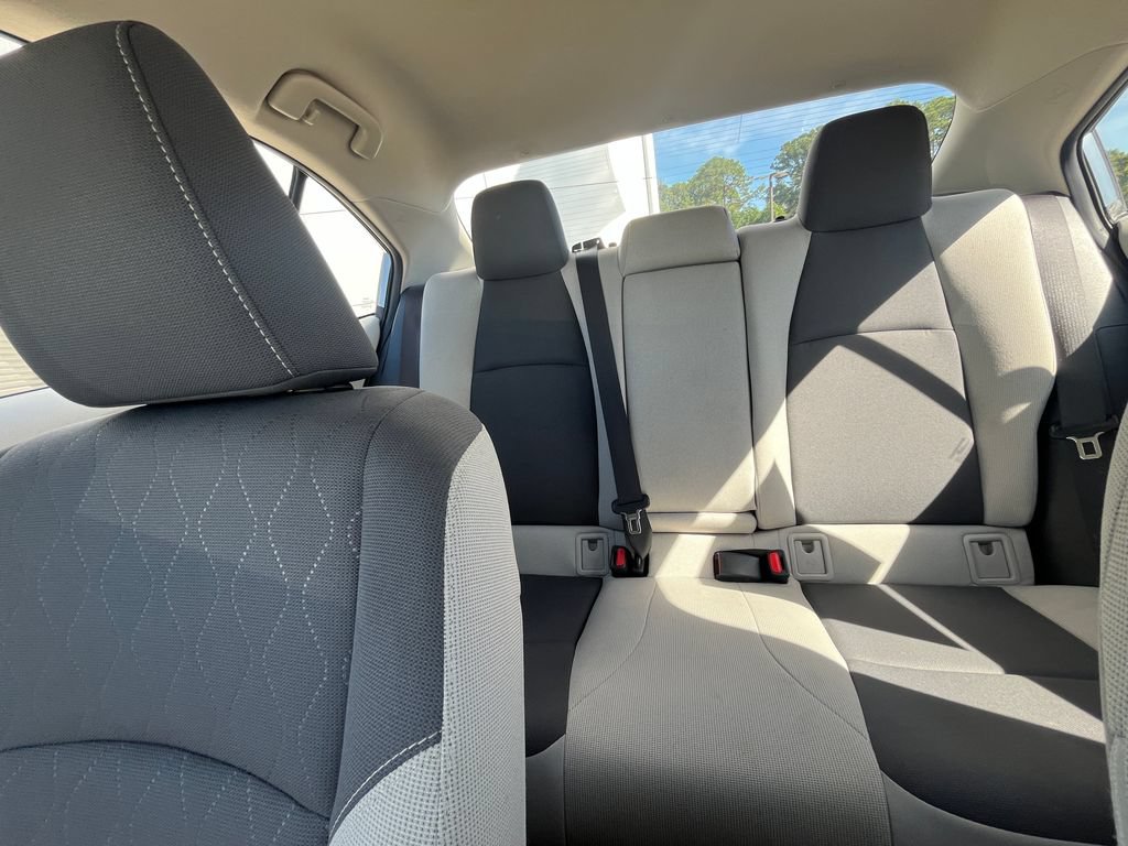 Used 2024 Toyota Corolla LE w/ LE Convenience Package FWD image 16