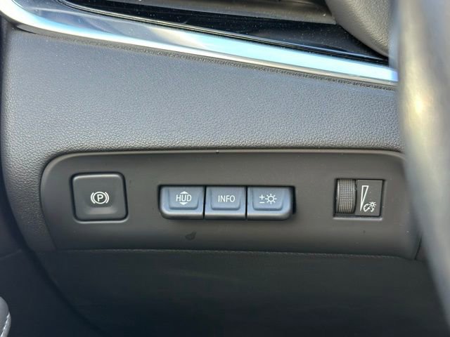 Used 2023 Buick Enclave Avenir w/ Avenir Technology Package image 19