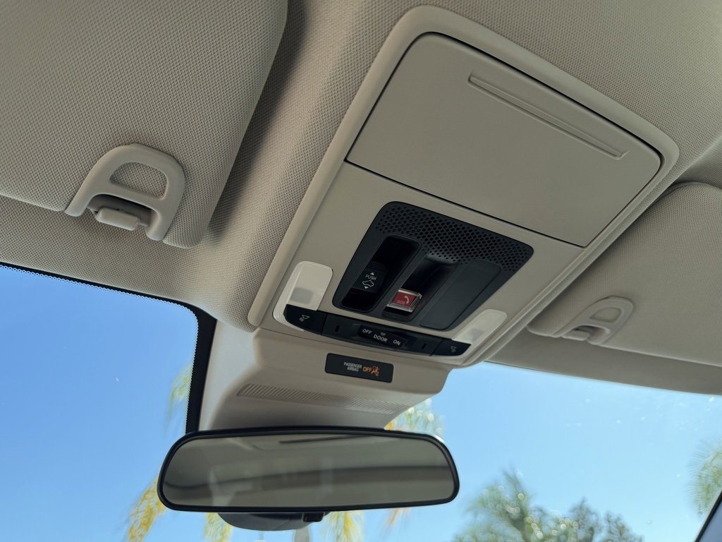 Used 2023 Honda Accord EX image 18