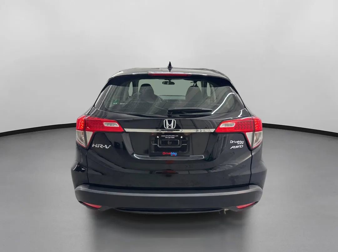 Used 2019 Honda HR-V LX image 8