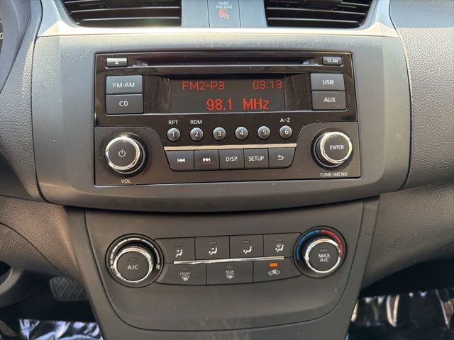 Used 2017 Nissan Sentra S image 17