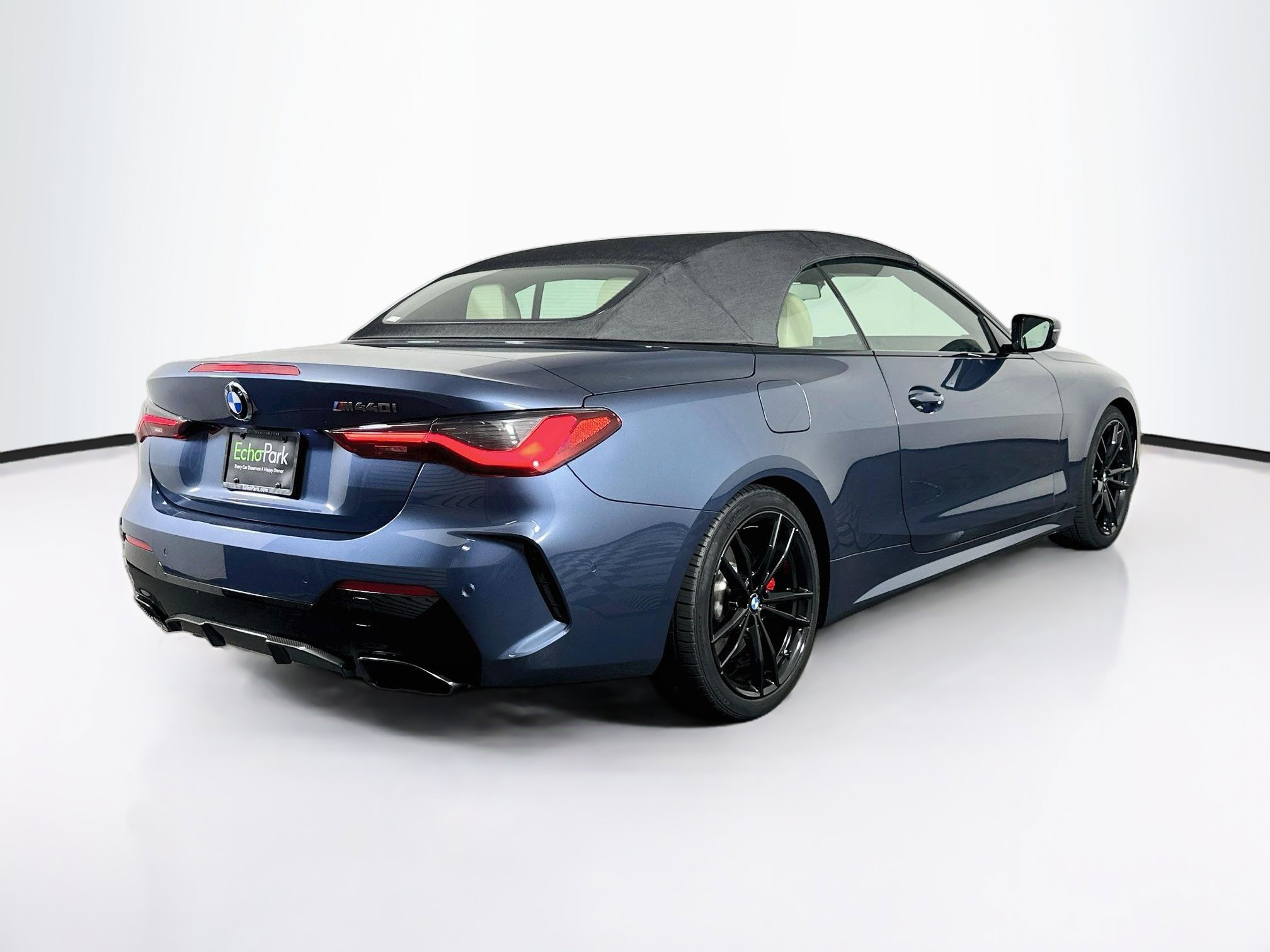 Used 2023 BMW M440i Convertible w/ M Carbon Exterior Package RWD image 9