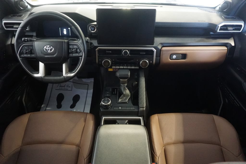 Certified 2025 Toyota 4Runner Limited AWD/4WD image 30