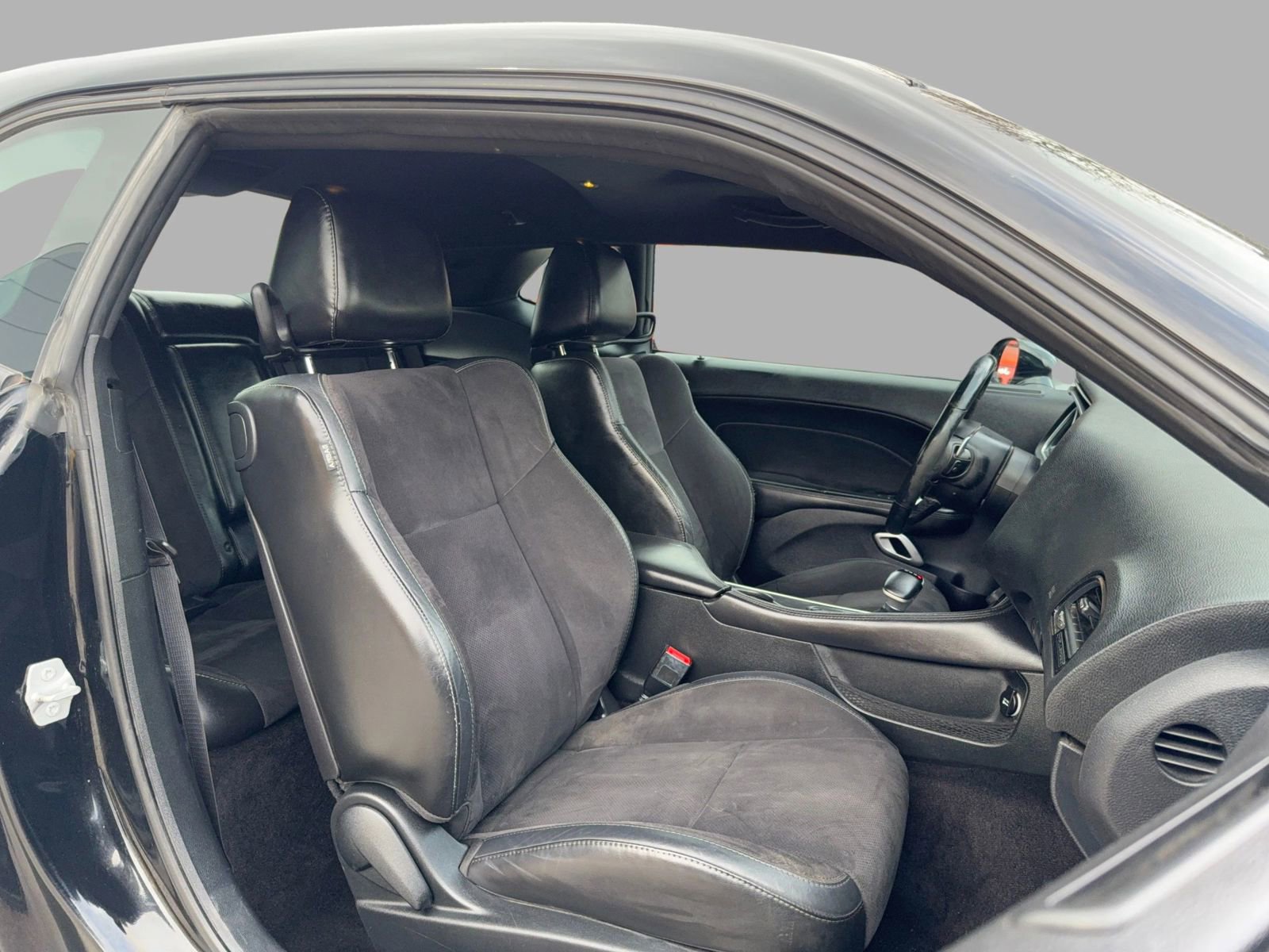 Used 2017 Dodge Challenger GT w/ Driver Convenience Group image 21