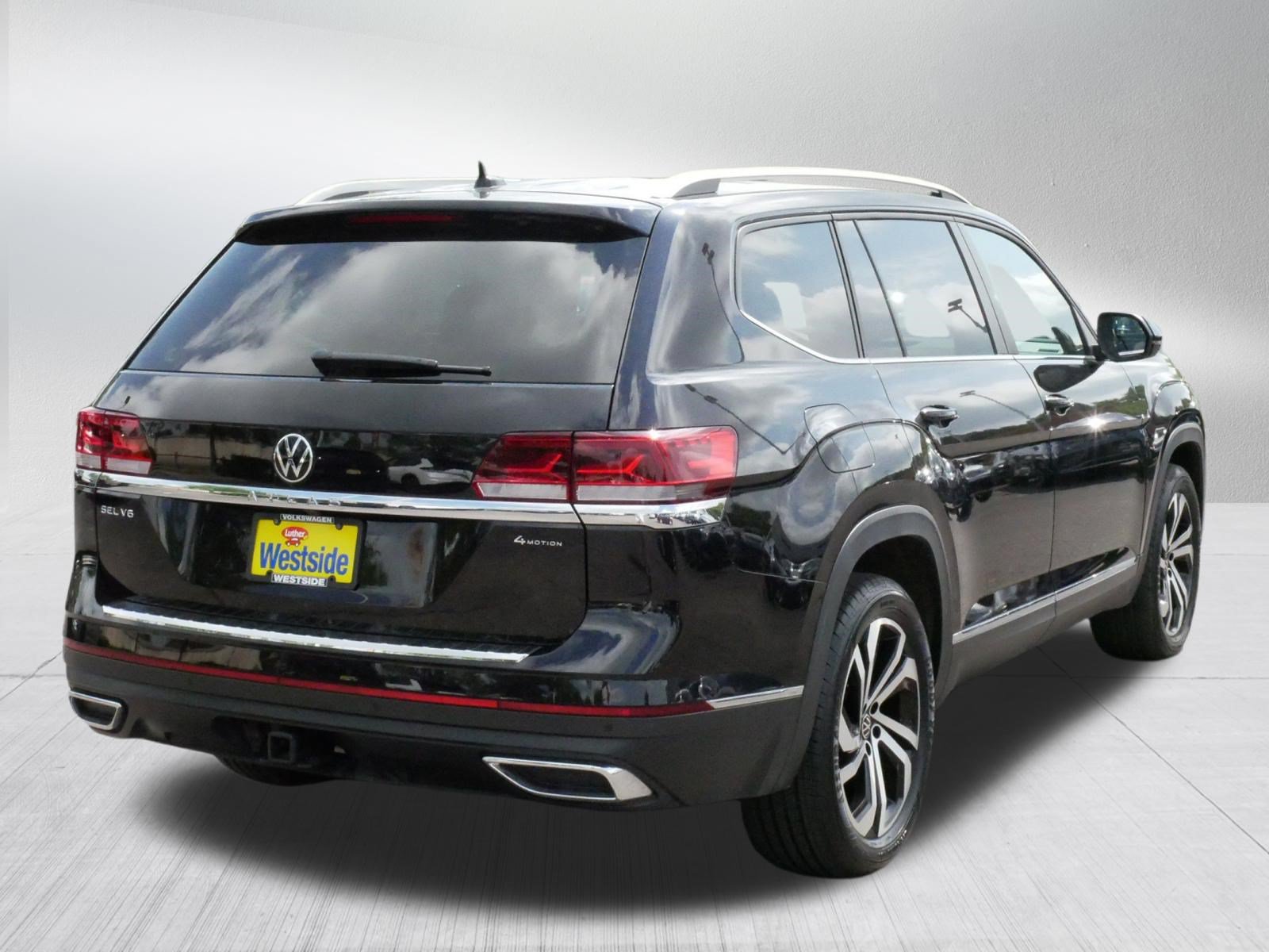 Certified 2023 Volkswagen Atlas SEL AWD/4WD image 7
