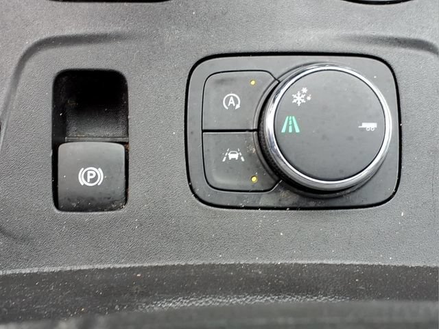 Used 2023 Chevrolet Traverse LT FWD image 22