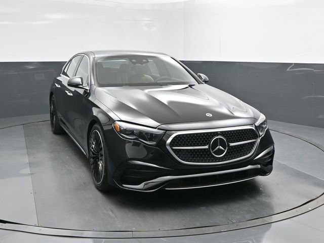 New 2026 Mercedes-Benz E 450 4MATIC Sedan image 22