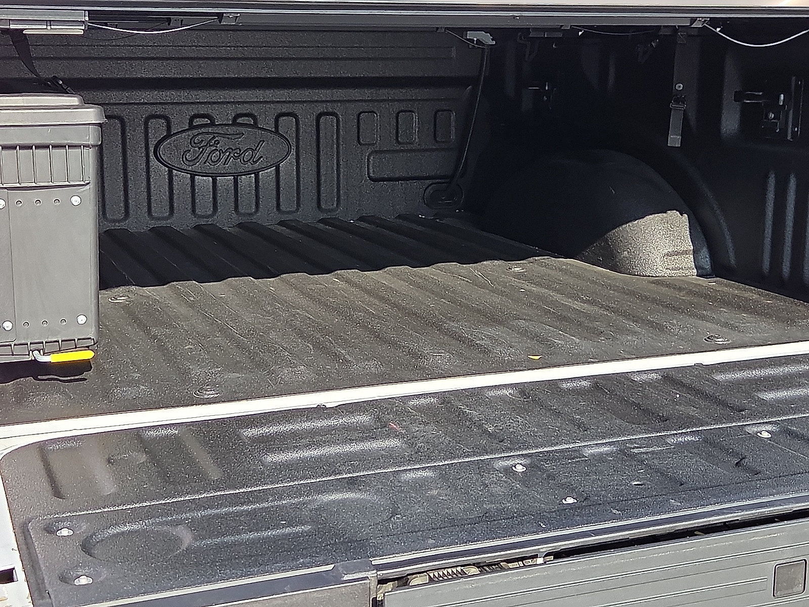 Used 2020 Ford F150 XLT w/ Equipment Group 302A Luxury AWD/4WD image 8