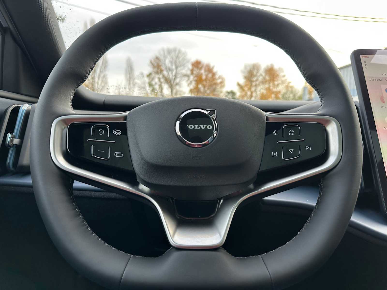 New 2026 Volvo EX30 Plus w/ Protection Package Premier image 23