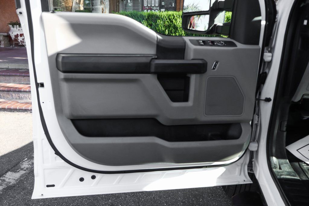 Used 2018 Ford F250 XL w/ Power Equipment Group image 15