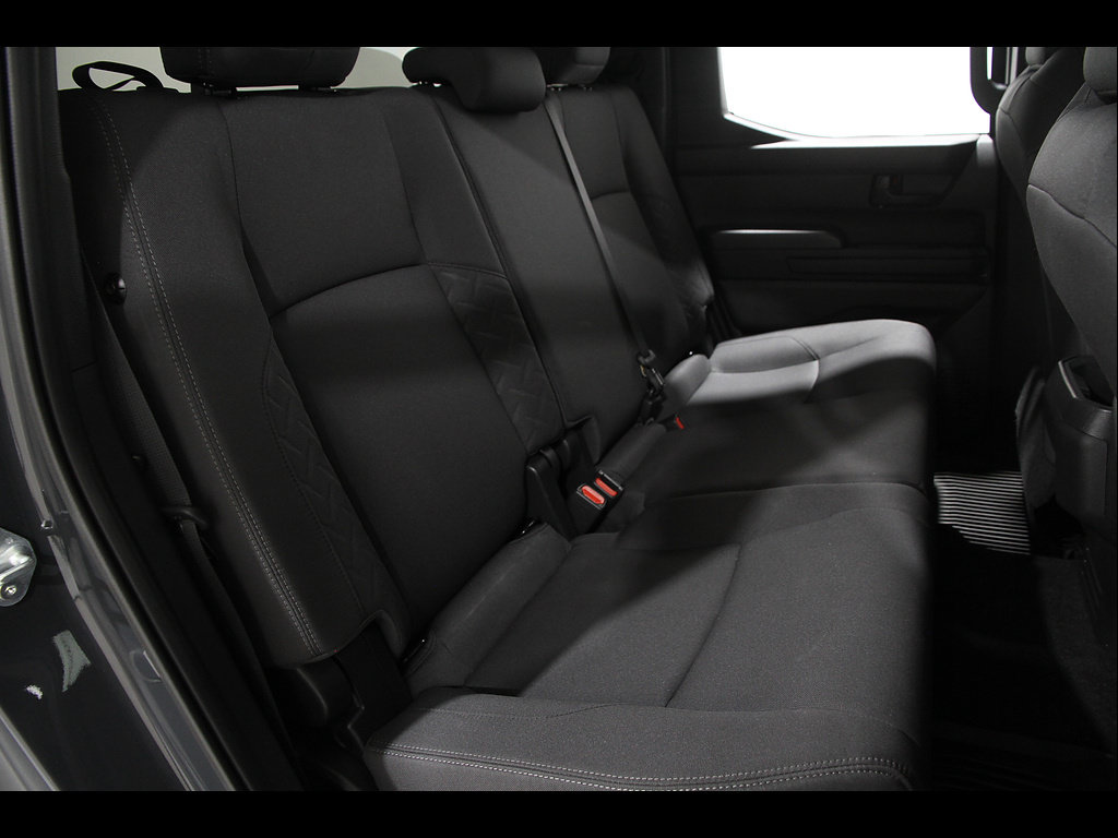 Used 2024 Toyota Tacoma SR AWD/4WD image 17