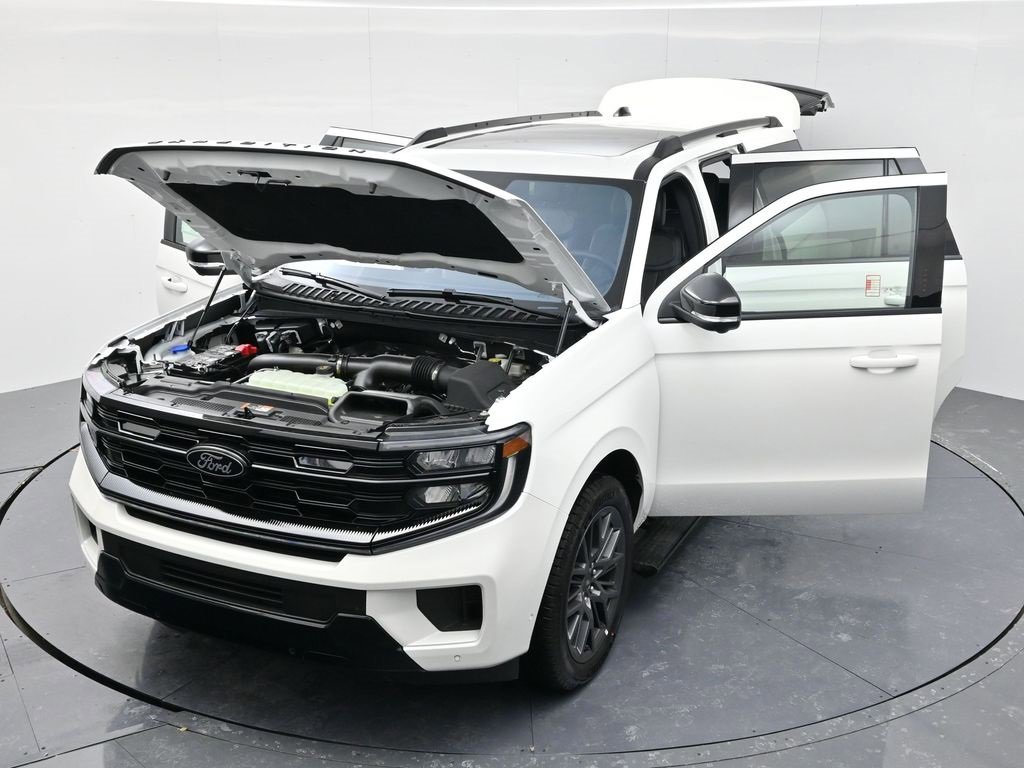 New 2025 Ford Expedition Max Platinum w/ Stealth Performance Package image 57