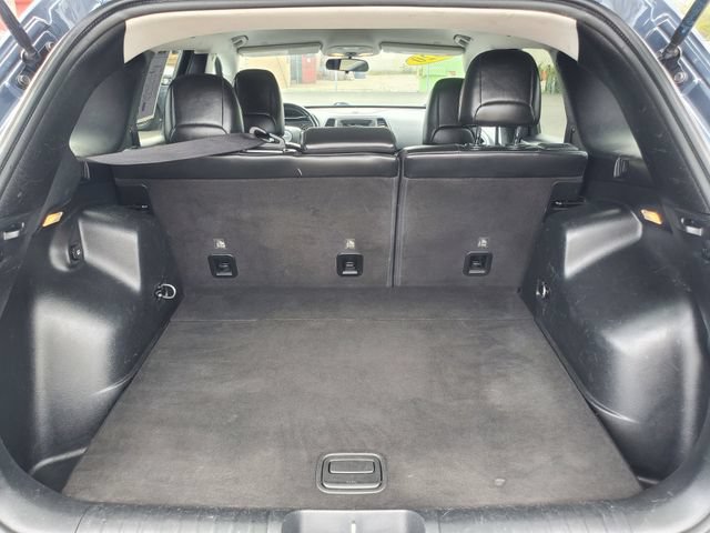 Used 2020 Jeep Cherokee Latitude Plus w/ Cold Weather Group AWD/4WD image 32