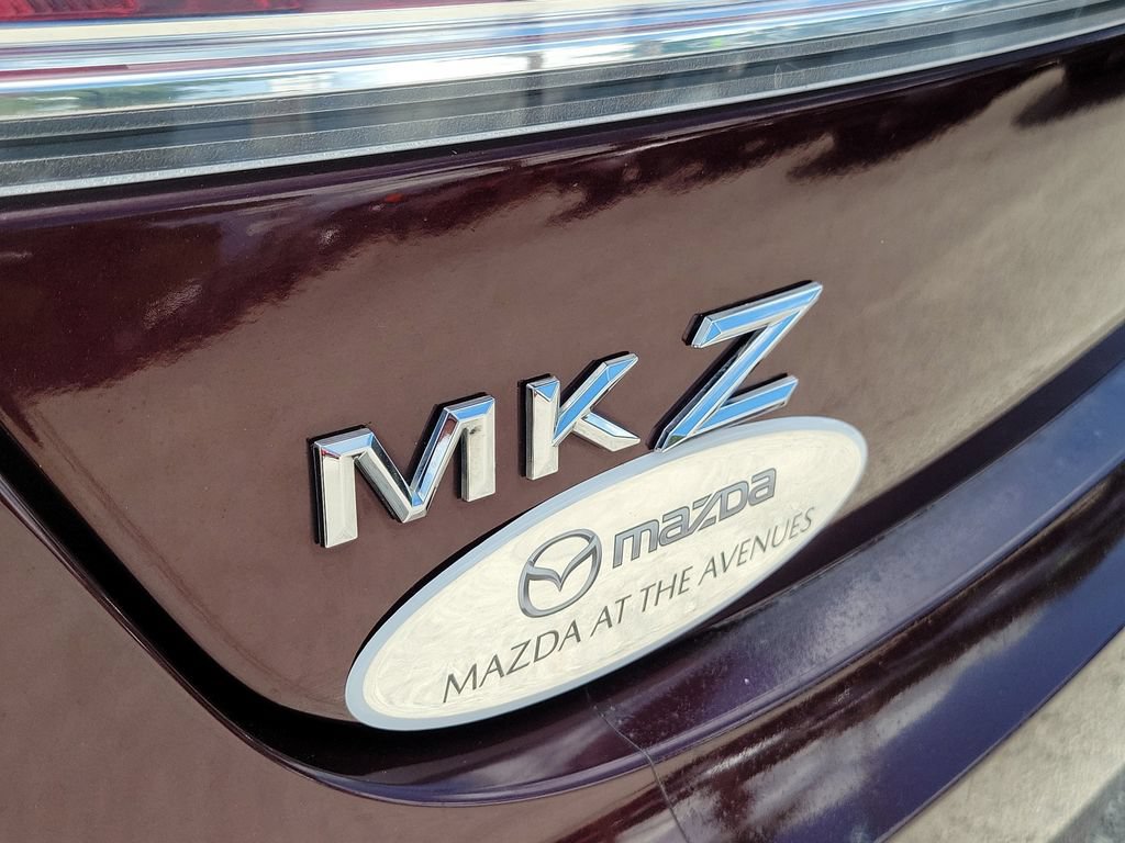 Used 2017 Lincoln MKZ Reserve w/ Luxury Package FWD image 9