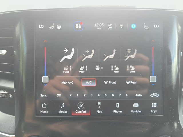 Used 2022 RAM 1500 Laramie w/ Sport Appearance Package AWD/4WD image 22