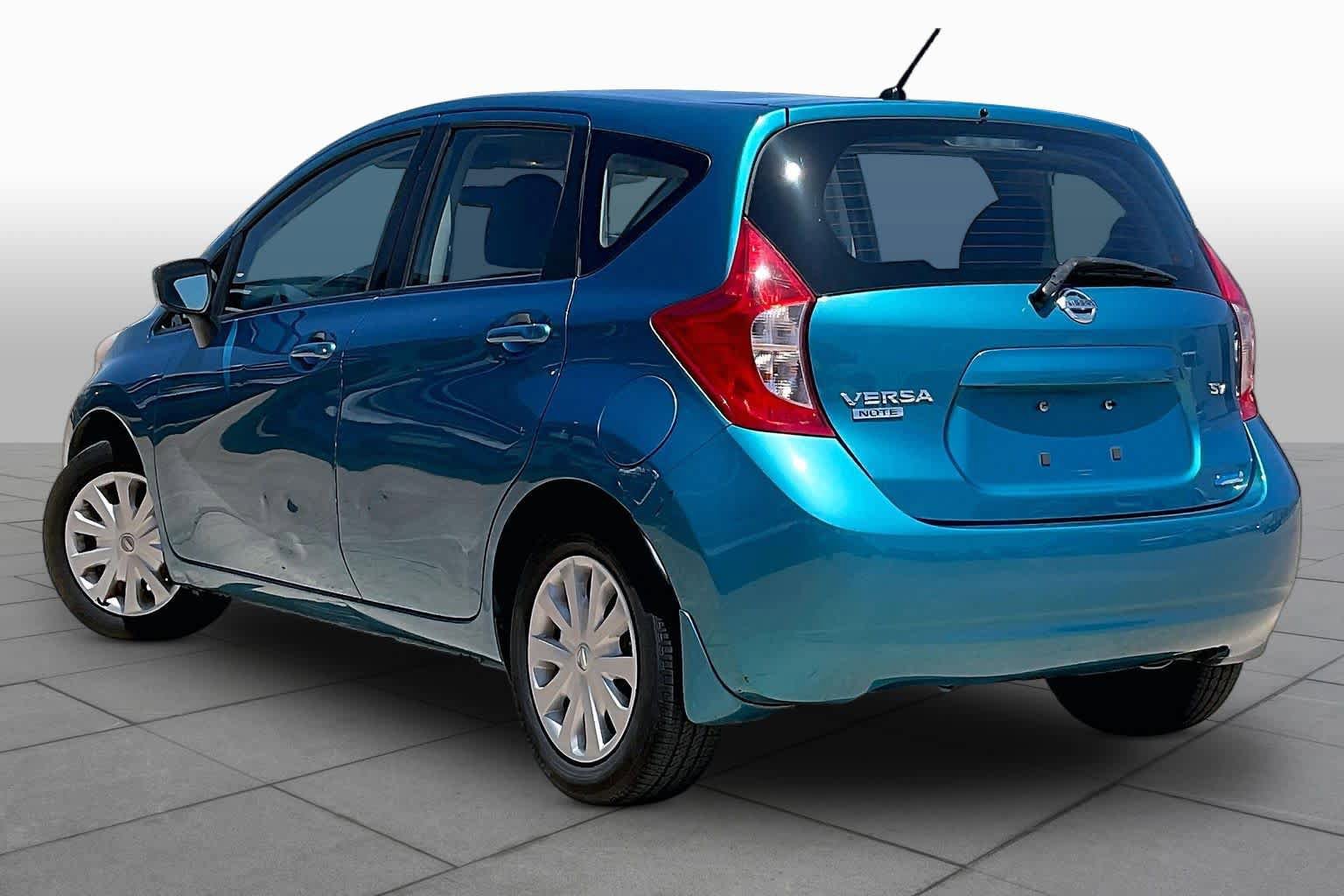 Used 2015 Nissan Versa Note SV FWD image 12
