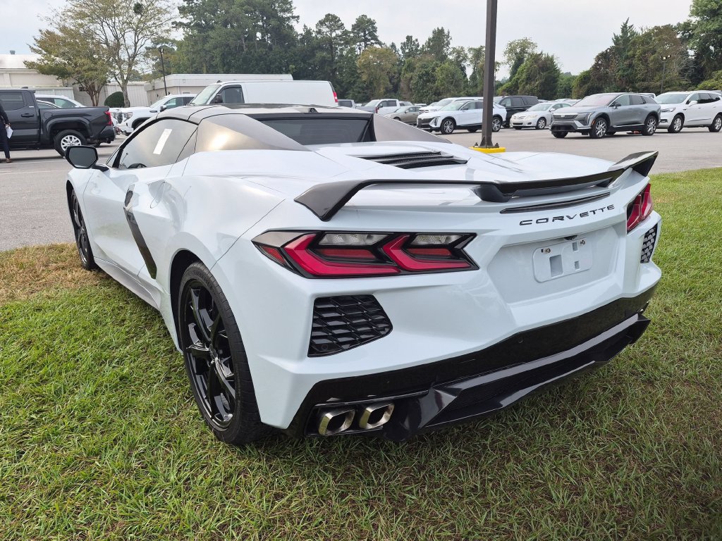 Used 2021 Chevrolet Corvette Stingray Preferred Conv w/ Z51 Performance Package RWD image 7