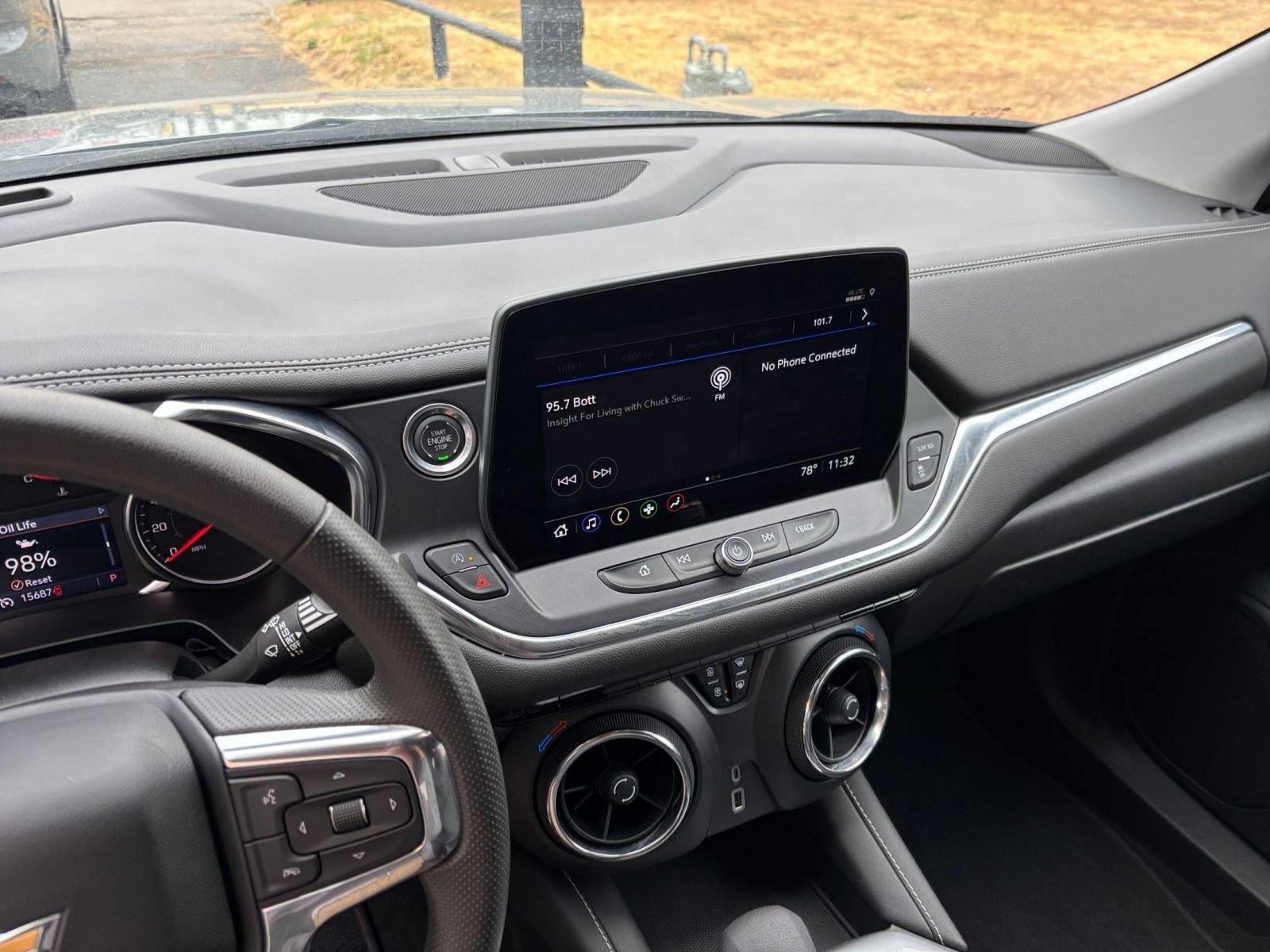 Used 2026 Chevrolet Blazer LT FWD image 16