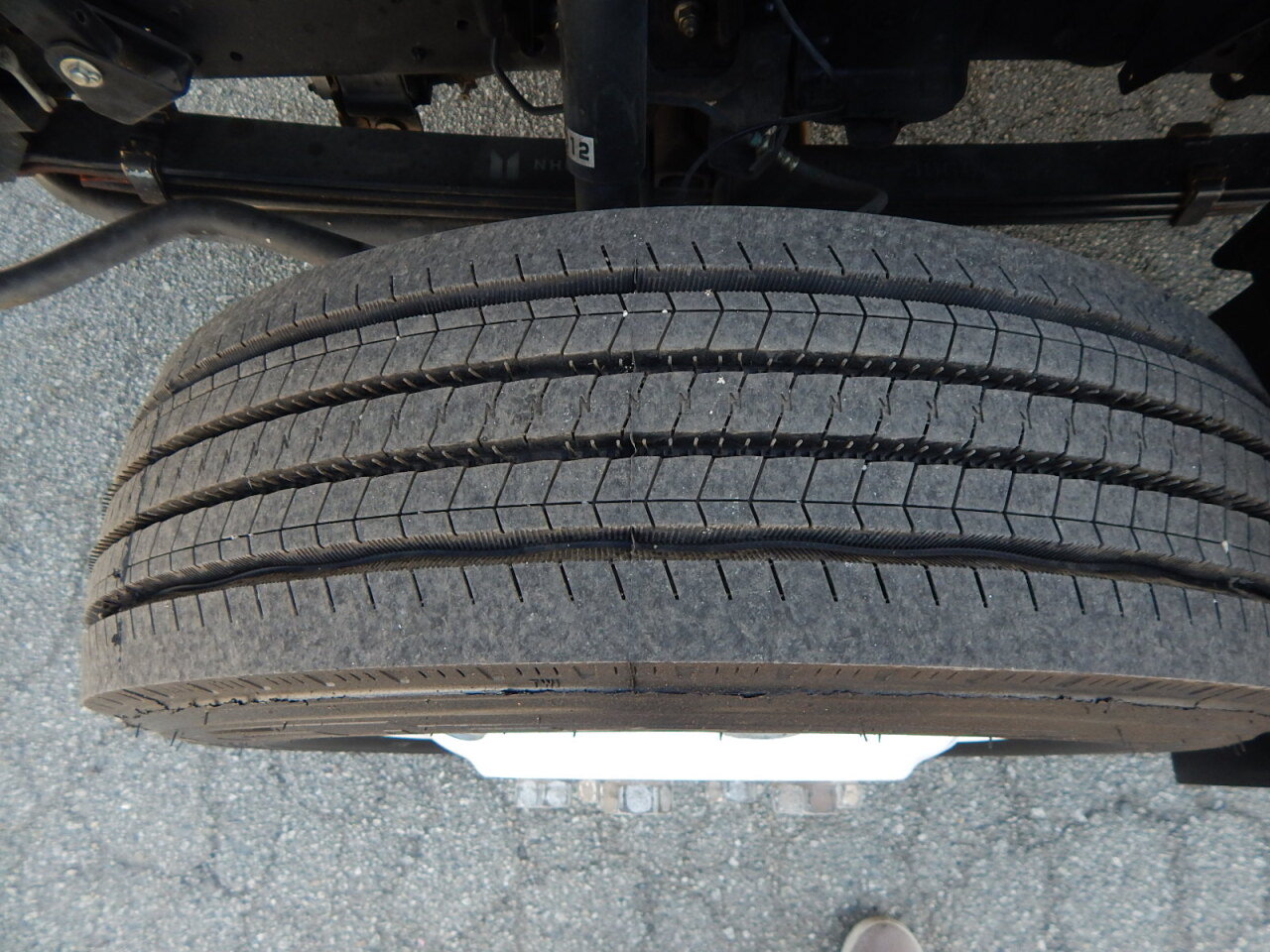 Used 2021 Isuzu NPR RWD image 28