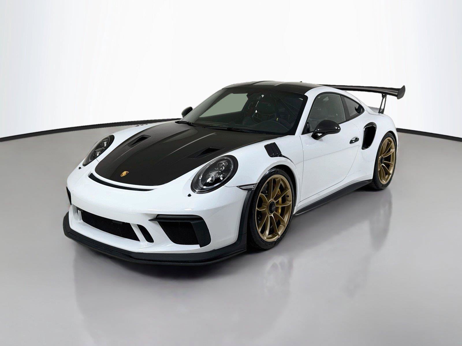 Used 2019 Porsche 911 GT3 RS w/ Weissach Package RWD image 9