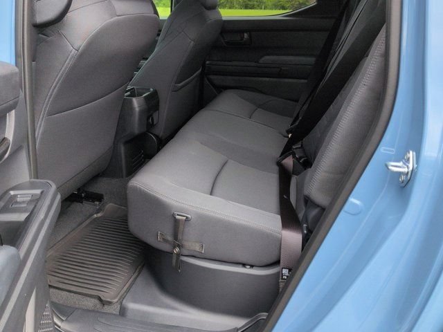 Certified 2026 Toyota Tacoma SR5 AWD/4WD image 16