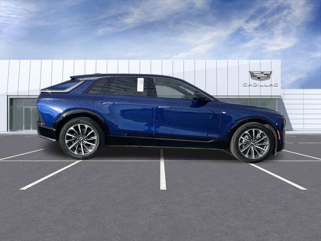 Certified 2024 Cadillac Lyriq Sport image 9