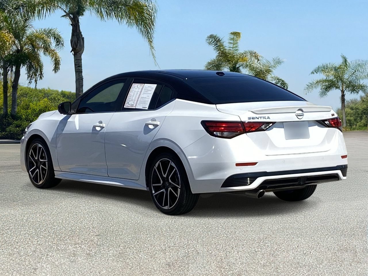 Certified 2025 Nissan Sentra SR w/ SR Premium Package FWD image 3