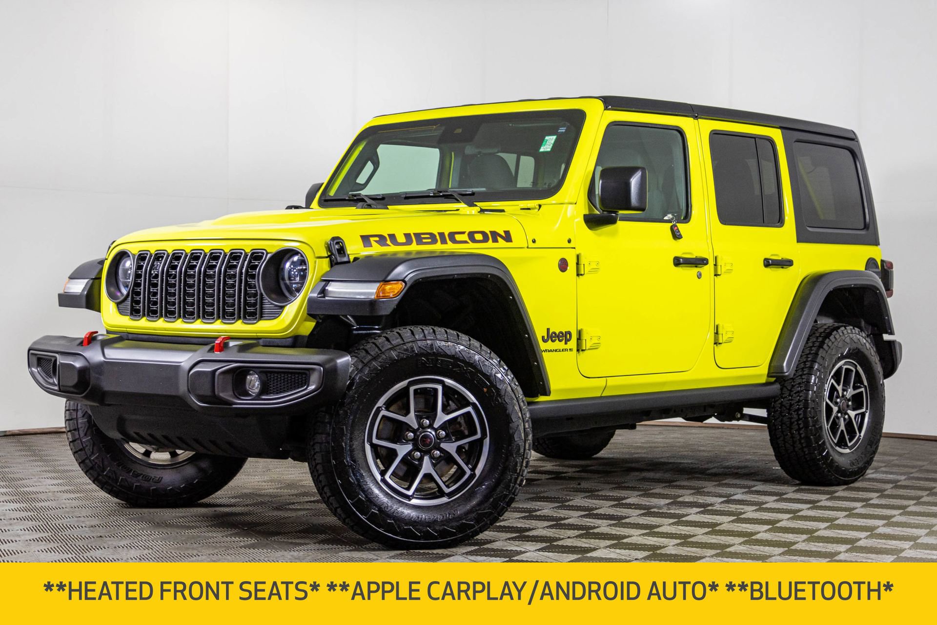 Used 2024 Jeep Wrangler Unlimited Rubicon w/ Convenience Group image 2