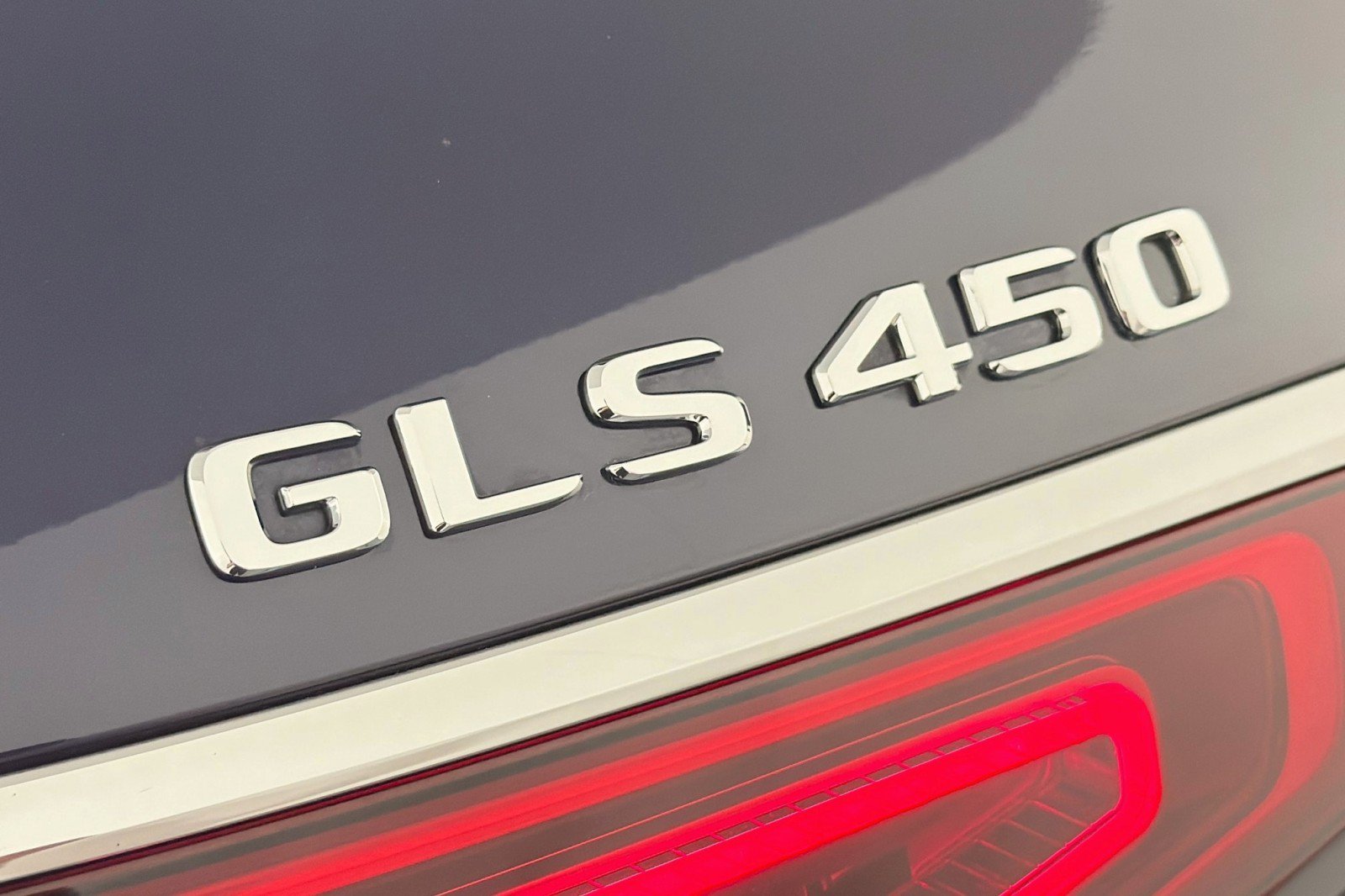 Used 2020 Mercedes-Benz GLS 450 4MATIC w/ Convenience Package image 10