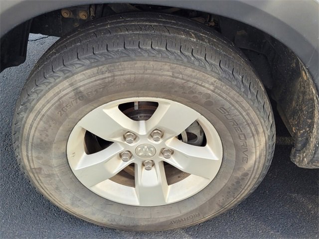 Used 2021 RAM 1500 Classic SLT image 4