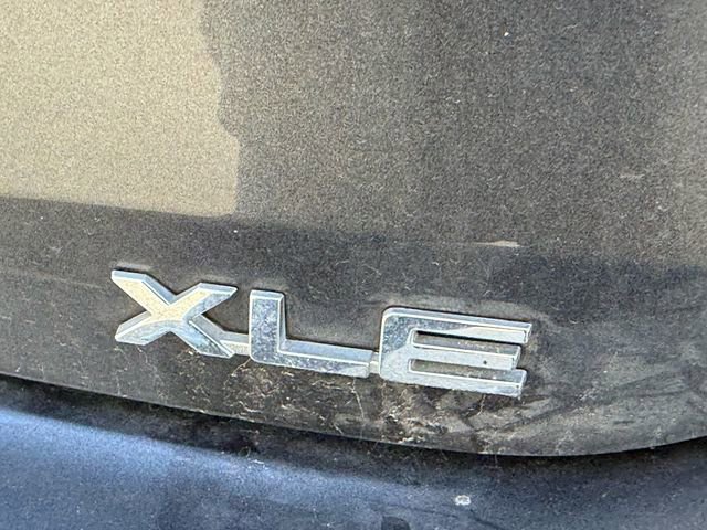 Used 2020 Toyota Highlander XLE image 11