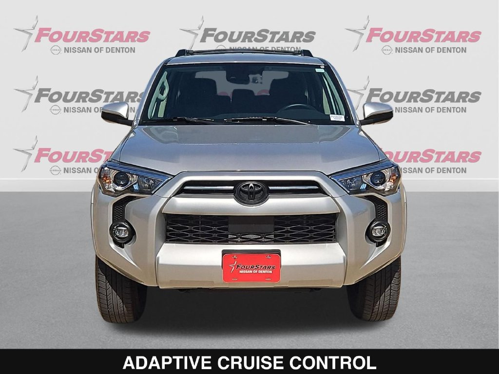 Used 2023 Toyota 4Runner SR5 AWD/4WD image 10