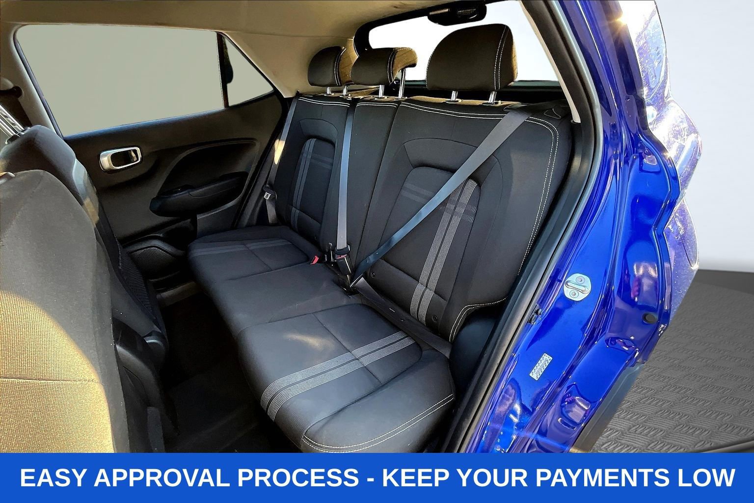 Used 2021 Hyundai Venue SEL FWD image 27