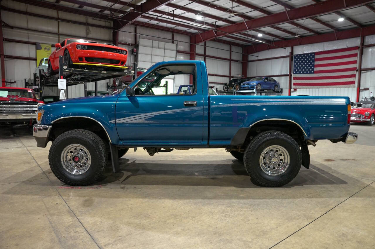 Used 1995 Toyota Pickup DX AWD/4WD image 4