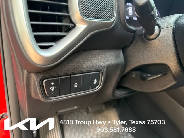 Certified 2021 Kia Soul LX FWD image 14