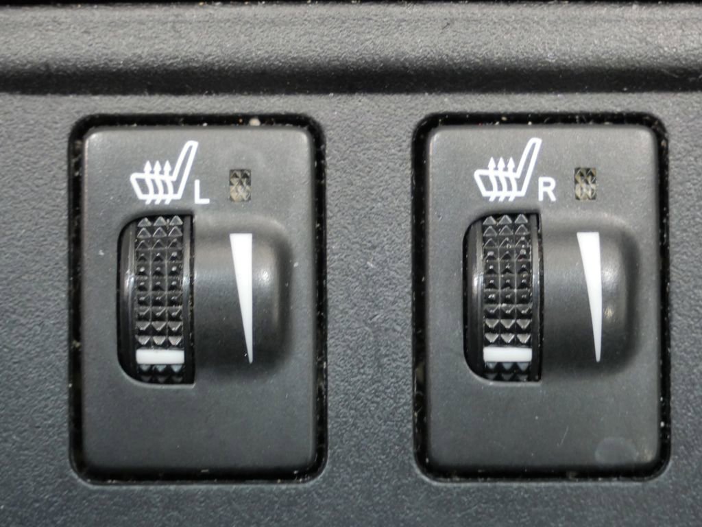 Used 2015 Toyota Camry XSE w/ Moonroof Package image 19