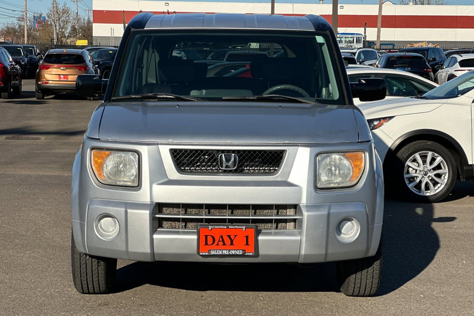 Used 2004 Honda Element EX image 11