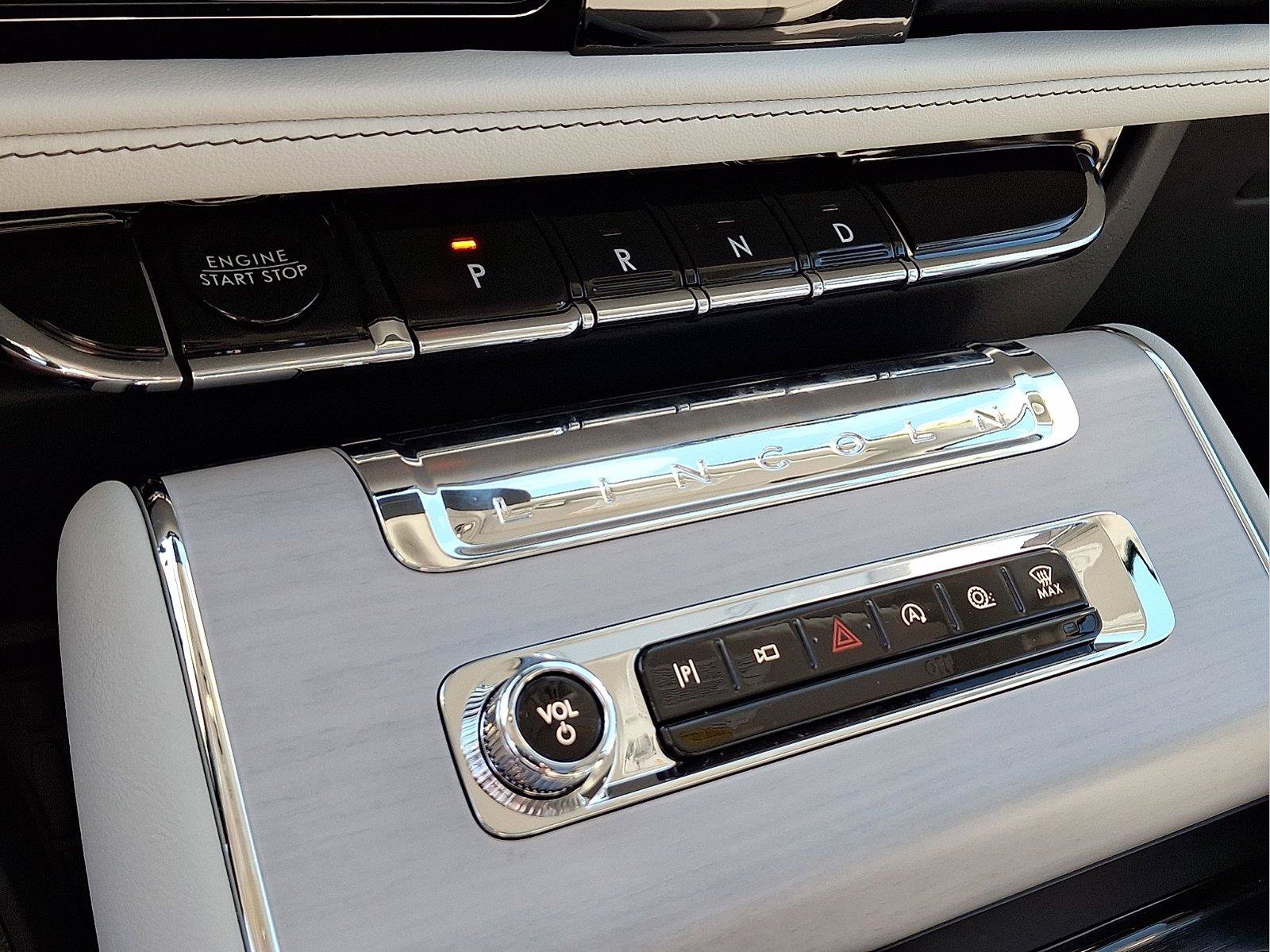 New 2027 Lincoln Aviator Reserve AWD/4WD image 11