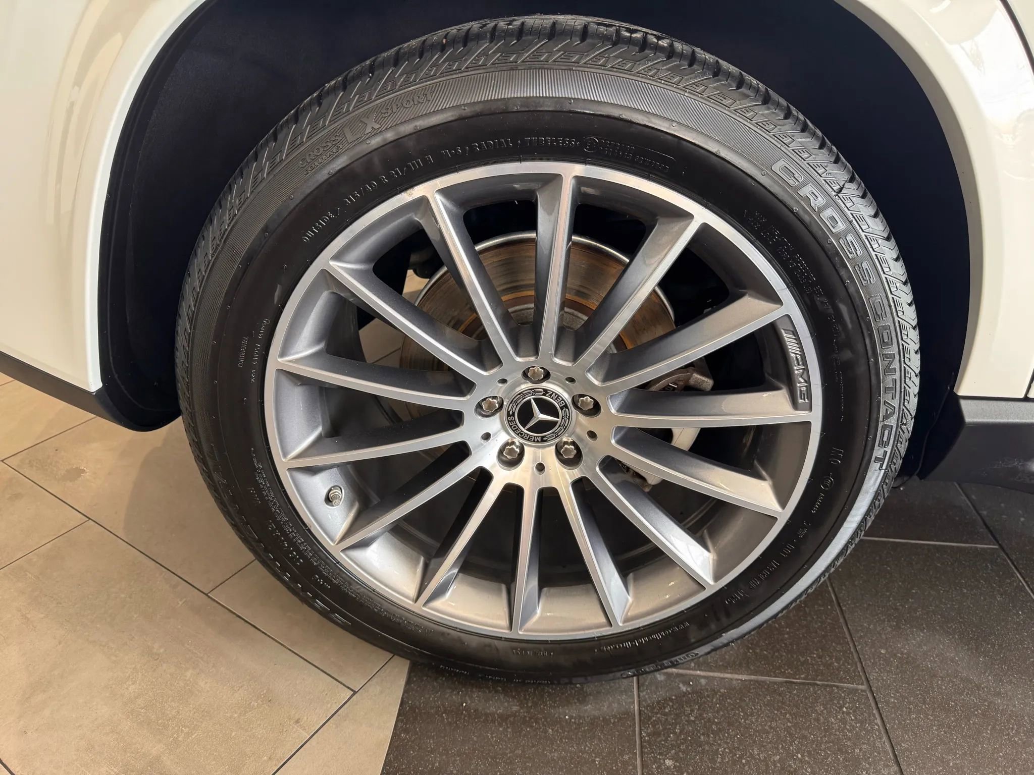 Used 2021 Mercedes-Benz GLE 450 4MATIC image 48